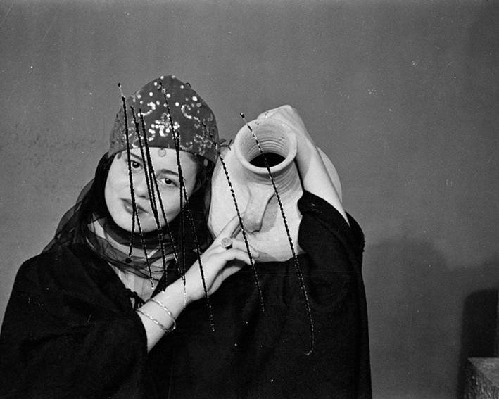 Akram Zaatari, Baqari's wife, Studio Shehrazade, Saida, Lebanon, 1957. Photography.